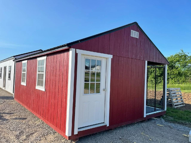 Portable building by Yoder Cabins