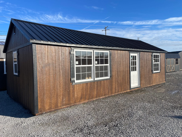 Portable building by Yoder Cabins